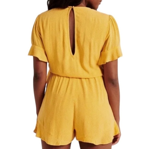 Abercrombie & Fitch Dot Short Sleeve Surplice Faux Wrap Romper - Picture 2 of 14